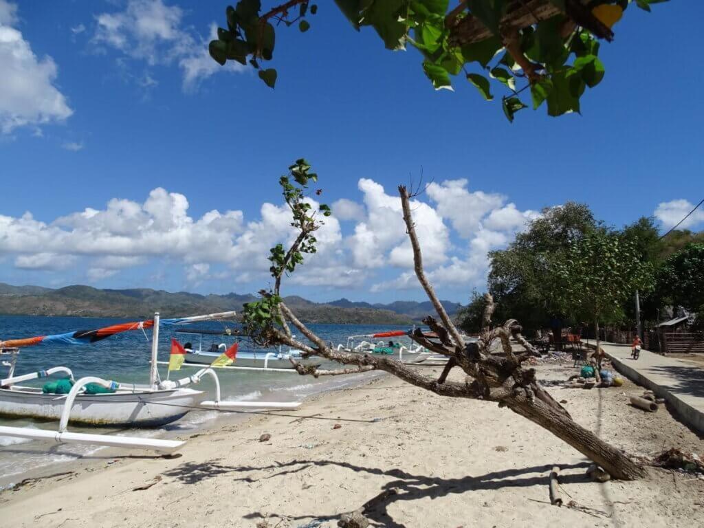 Bale Solah Lombok Holiday Resort Senggigi Exterior photo